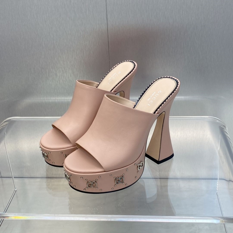 Gucci Heeled Shoes